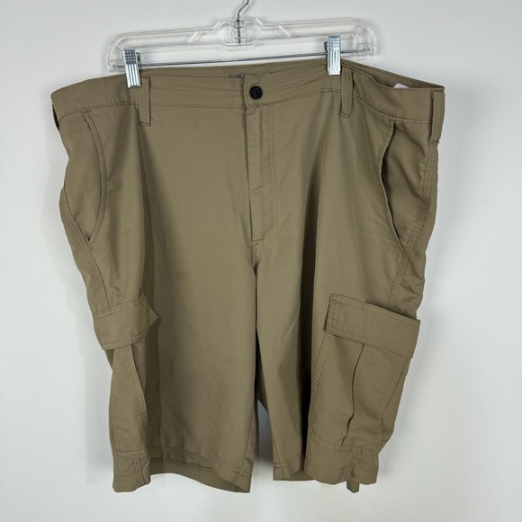 Lee Tan Khaki Mens Performance Shorts - Picture 1 of 5